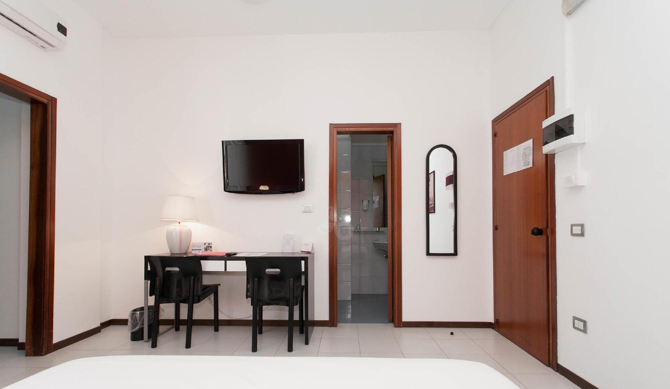 Hotel Zenit Salento Lecce Exteriör bild
