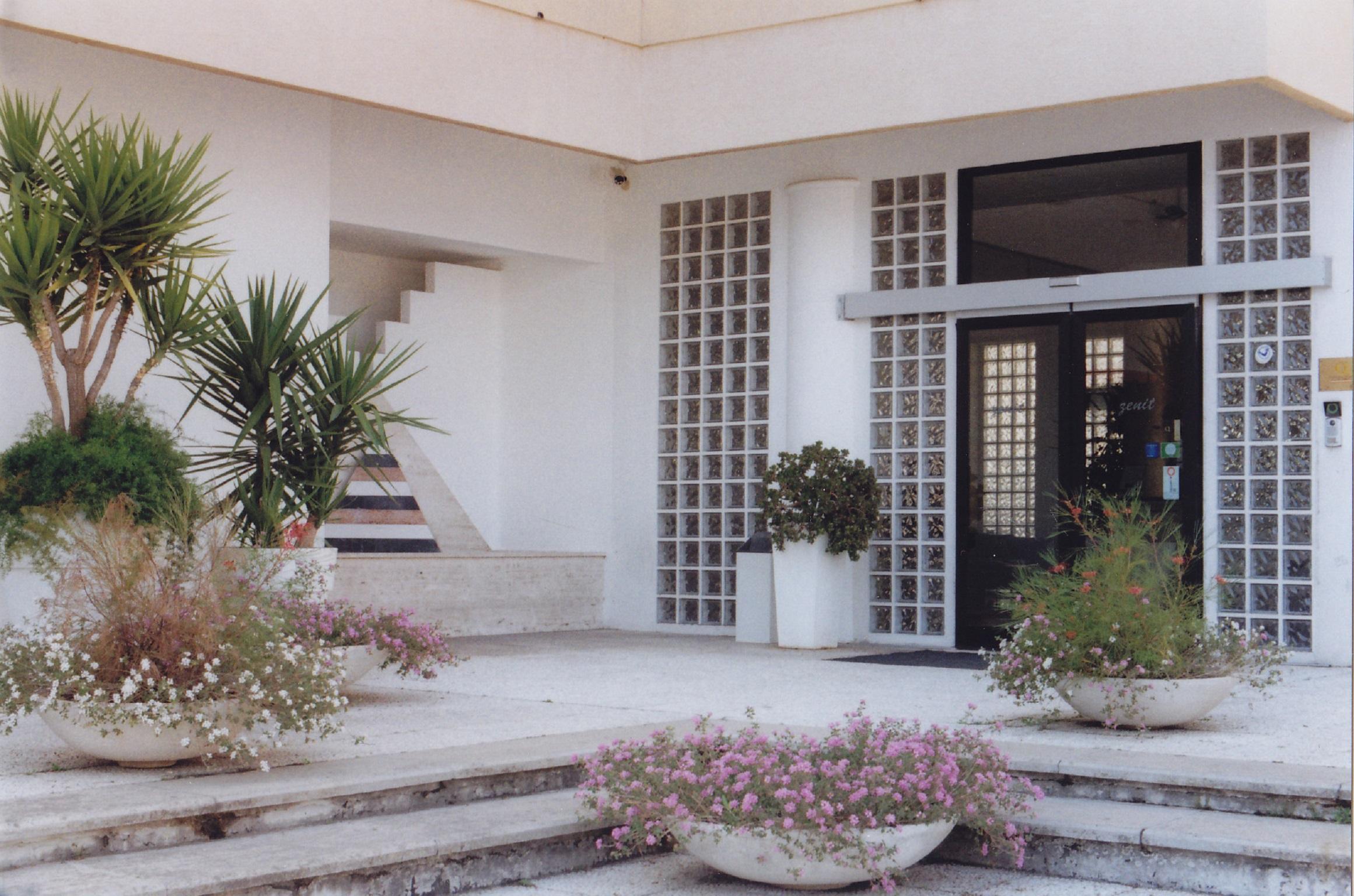 Hotel Zenit Salento Lecce Exteriör bild